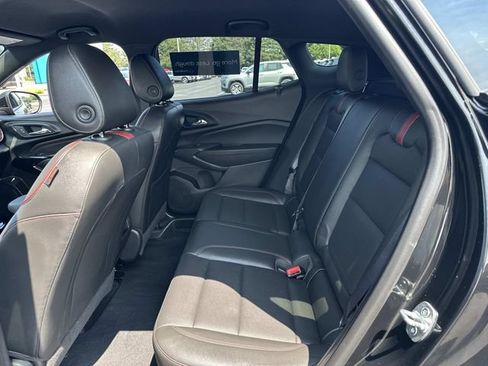 Used 2024 Chevrolet Trax RS w/ Driver Confidence Package FWD image 20