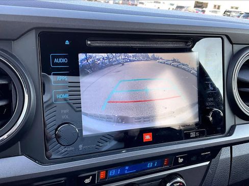 Used 2019 Toyota Tacoma TRD Sport image 27