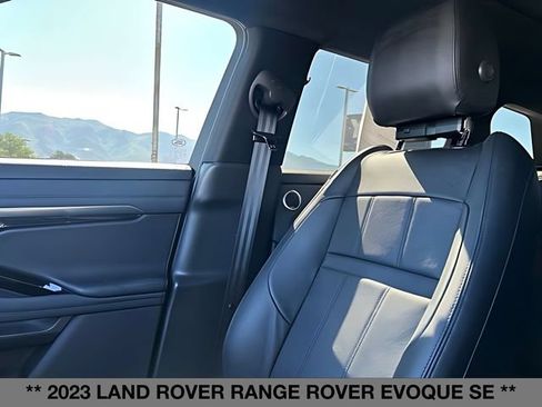 Used 2023 Land Rover Range Rover Evoque SE AWD/4WD image 31
