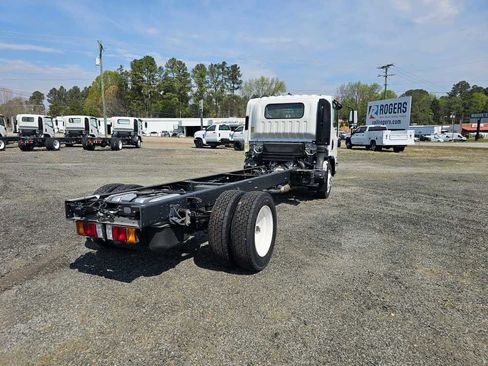 New 2025 Chevrolet Low Cab Forward RWD image 25
