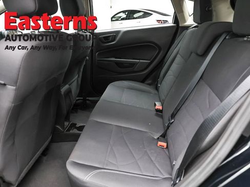 Used 2019 Ford Fiesta SE image 21