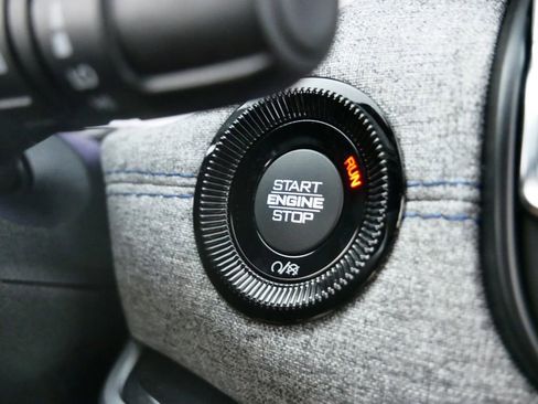 Used 2024 Jeep Compass Sport image 49