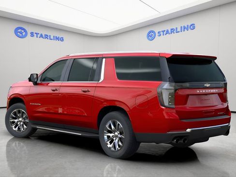 New 2025 Chevrolet Suburban Premier RWD image 3