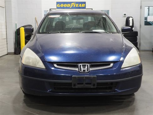 Used 2003 Honda Accord EX image 2