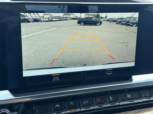 Used 2024 Chevrolet Silverado 1500 RST image 13