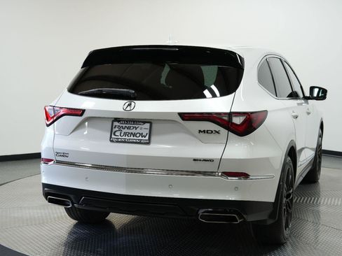 Used 2023 Acura MDX SH-AWD w/ Technology Package image 8