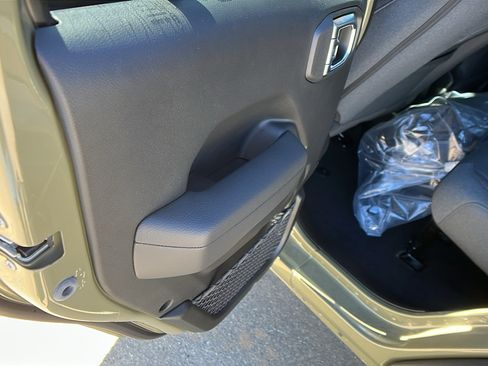 New 2026 Jeep Wrangler Unlimited Sport AWD/4WD image 18