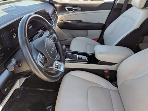 Used 2024 Kia Sportage EX image 20