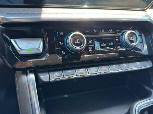 Used 2023 GMC Sierra 1500 Denali w/ Denali Reserve Package AWD/4WD image 20