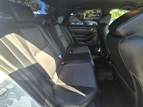 Used 2022 Honda Accord Sport image 12