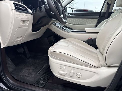 Used 2021 Hyundai Palisade Calligraphy image 14