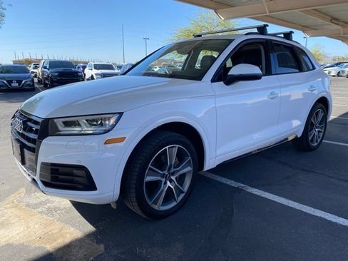 Used 2019 Audi Q5 2.0T Premium Plus w/ Premium Plus Package AWD/4WD image 1