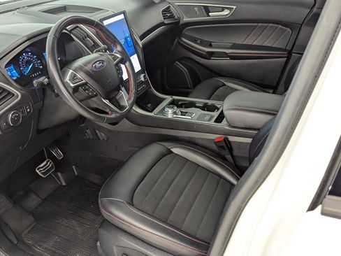 Certified 2022 Ford Edge ST-Line w/ Cargo Accessory Package image 4