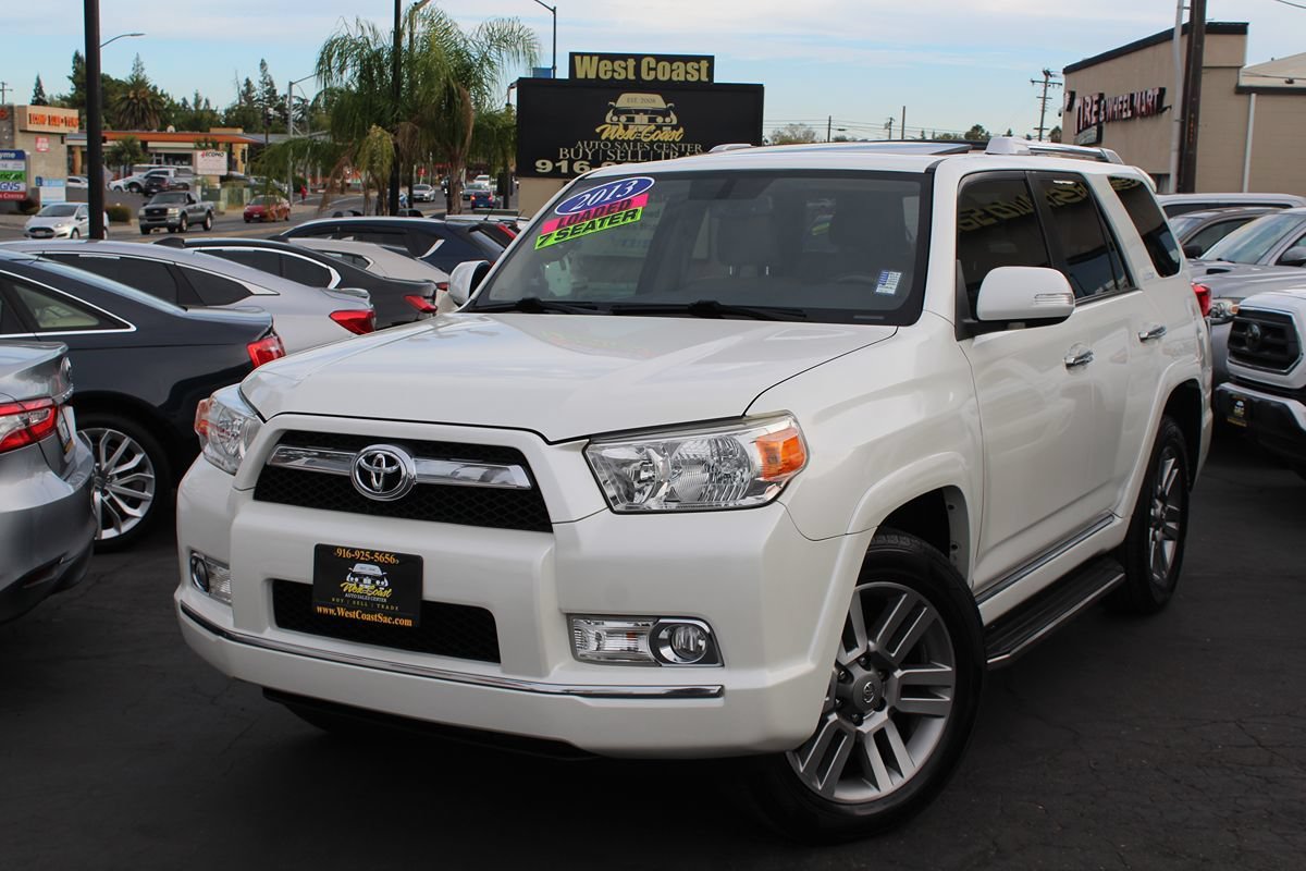 Used 2013 Toyota 4Runner Limited RWD image 2