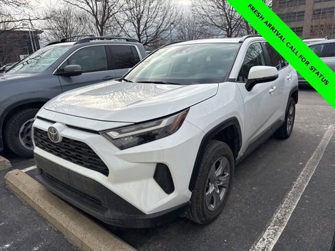Used 2025 Toyota RAV4 XLE w/ Convenience Package image 1