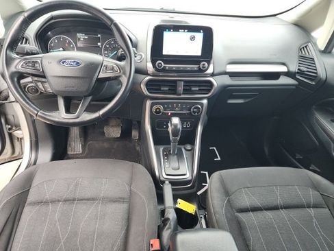 Used 2019 Ford EcoSport SE image 5