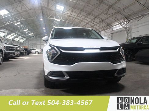 Used 2023 Kia Sportage EX FWD image 6