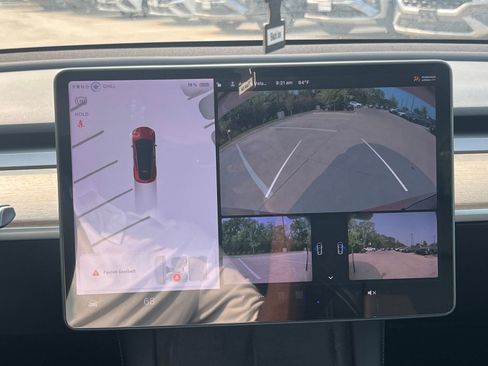 Used 2022 Tesla Model Y Performance AWD/4WD image 30
