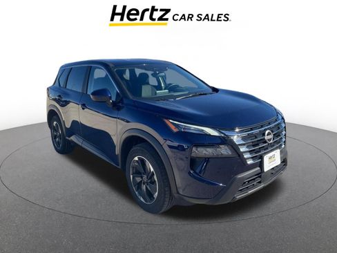 Used 2025 Nissan Rogue SV AWD/4WD image 1