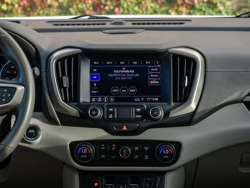 Used 2020 GMC Terrain Denali w/ Denali Premium Package image 13