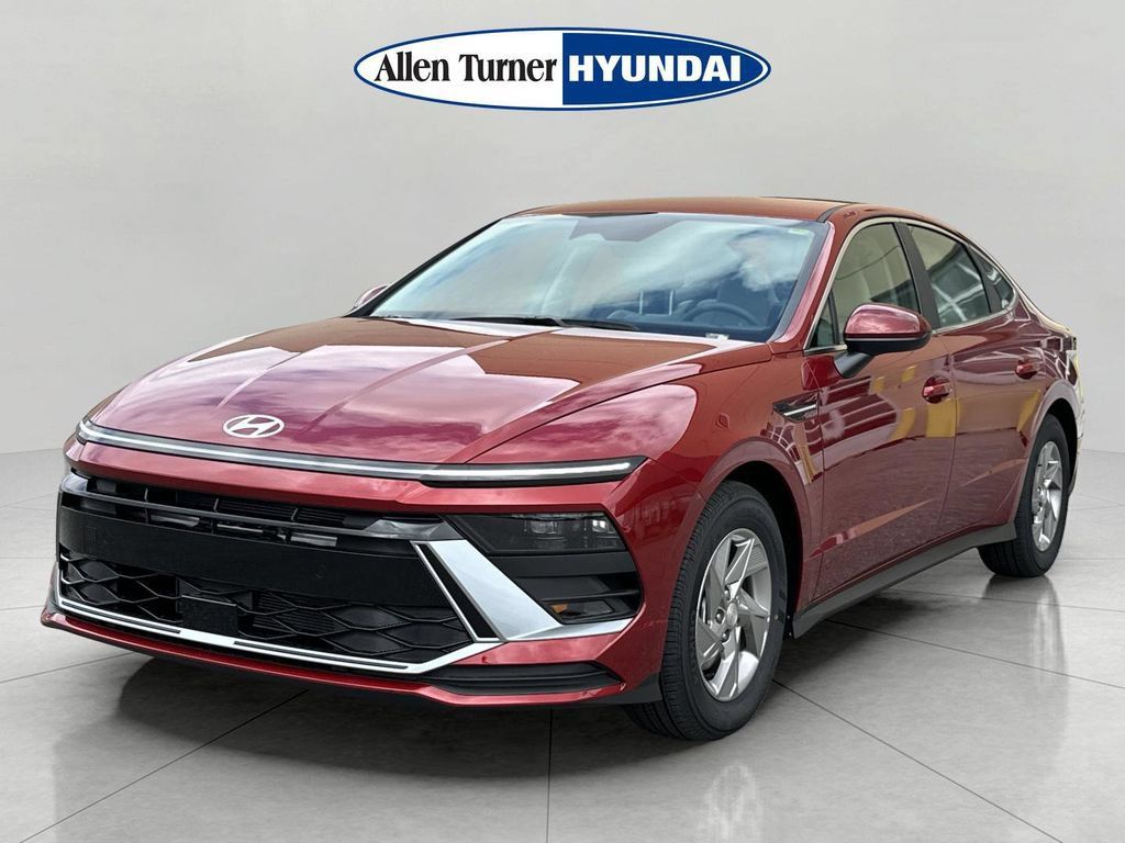 New 2026 Hyundai Sonata SE FWD image 3