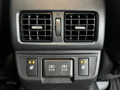 Used 2019 Subaru Legacy 2.5i Limited image 19