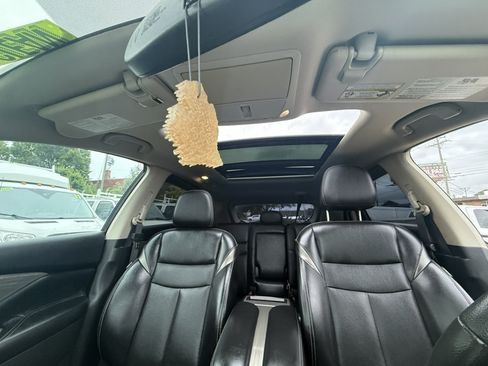 Used 2017 Nissan Murano SL w/ SL Technology Package AWD/4WD image 11