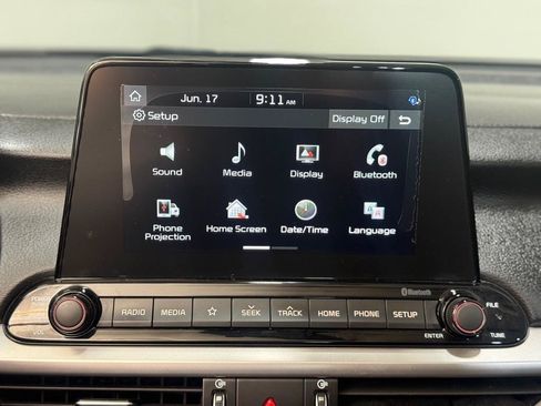 Used 2020 Kia Forte LXS FWD image 29