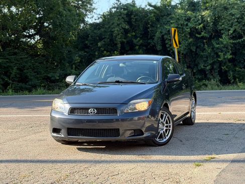 Used 2007 Scion tC FWD image 1