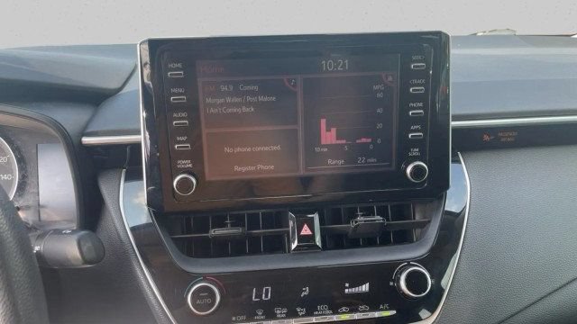 Used 2020 Toyota Corolla LE FWD image 19