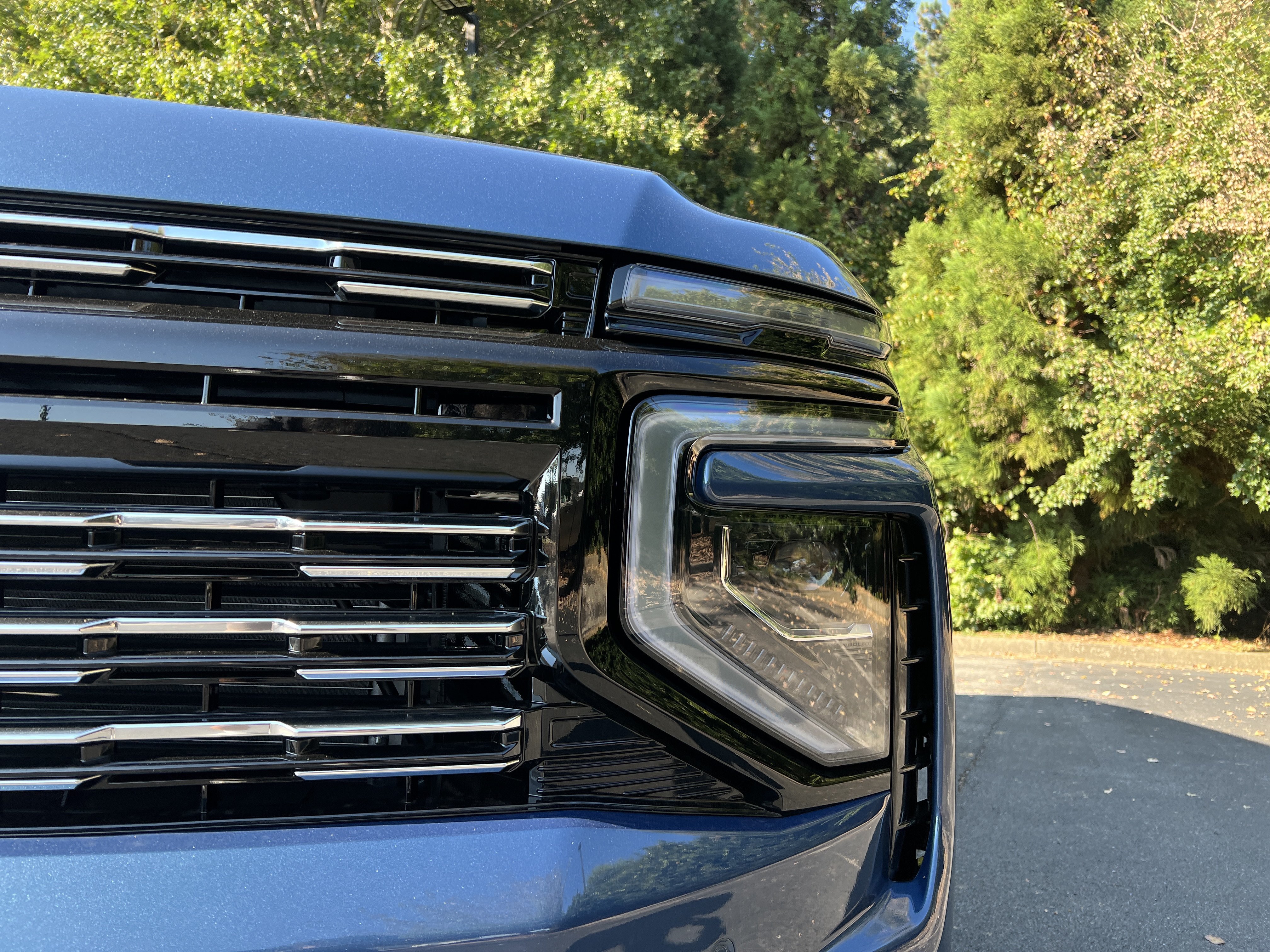 New 2026 Chevrolet Tahoe High Country w/ Sun And Tow Package AWD/4WD image 14