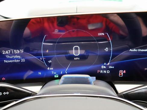 New 2026 Cadillac Lyriq Signature Luxury image 15