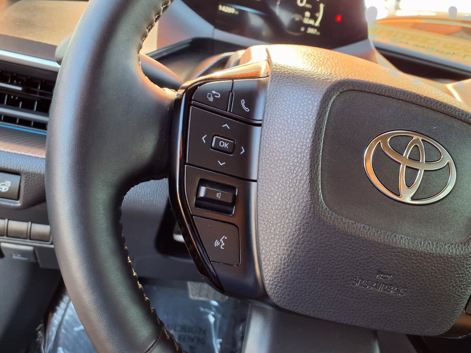Certified 2026 Toyota Prius XLE FWD image 20