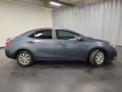 Used 2014 Toyota Corolla LE image 9