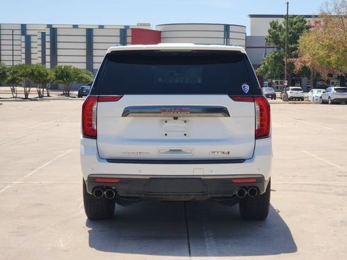 Used 2022 GMC Yukon XL AT4 AWD/4WD image 6