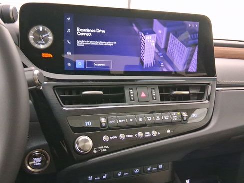 New 2025 Lexus ES 350 w/ Premium Package image 23