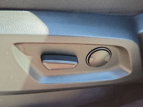 Used 2022 Ford Ranger XLT w/ Equipment Group 302A High AWD/4WD image 18