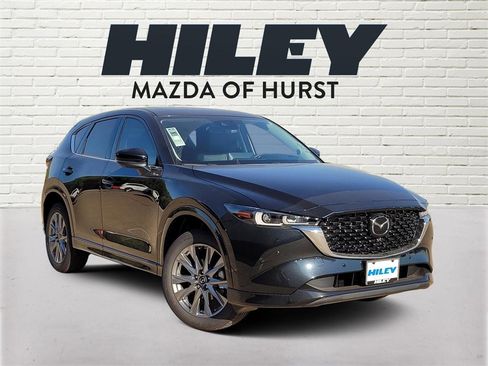 New 2025 MAZDA CX-5 AWD 2.5 S w/ Premium Plus Pkg image 1