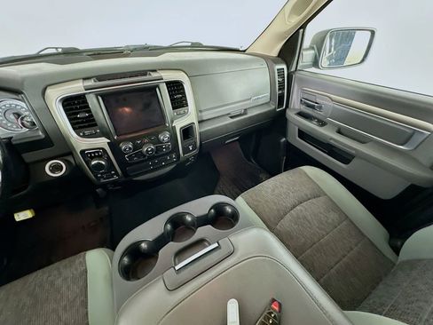 Used 2019 RAM 1500 Big Horn AWD/4WD image 11