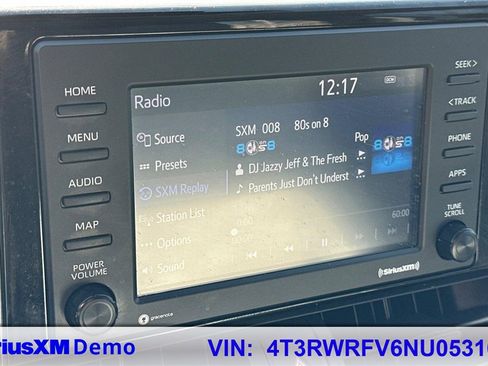 Used 2022 Toyota RAV4 XLE image 30