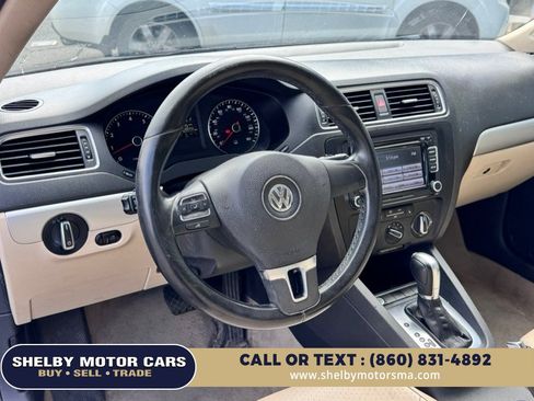 Used 2014 Volkswagen Jetta SE FWD image 9