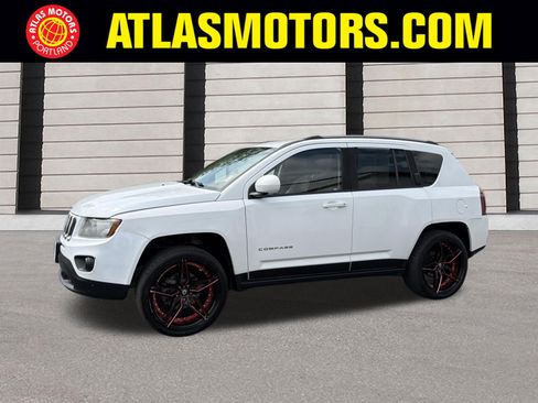 Used 2017 Jeep Compass Latitude AWD/4WD image 1