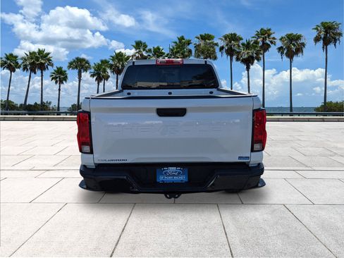 Used 2025 Chevrolet Colorado W/T image 7