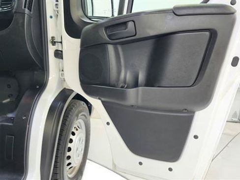 Used 2014 Nissan Frontier SV RWD image 44