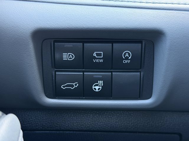 Used 2024 Toyota Highlander Platinum FWD image 22