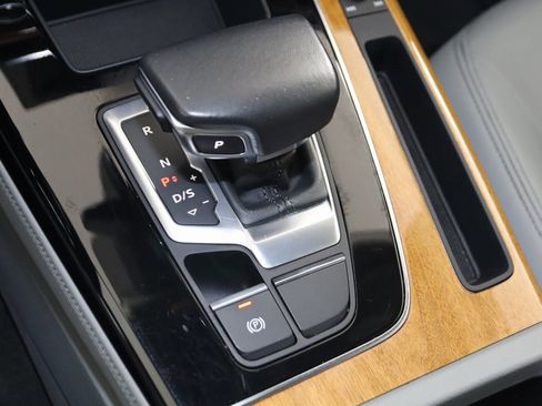 Used 2022 Audi Q5 2.0T Premium Plus image 7