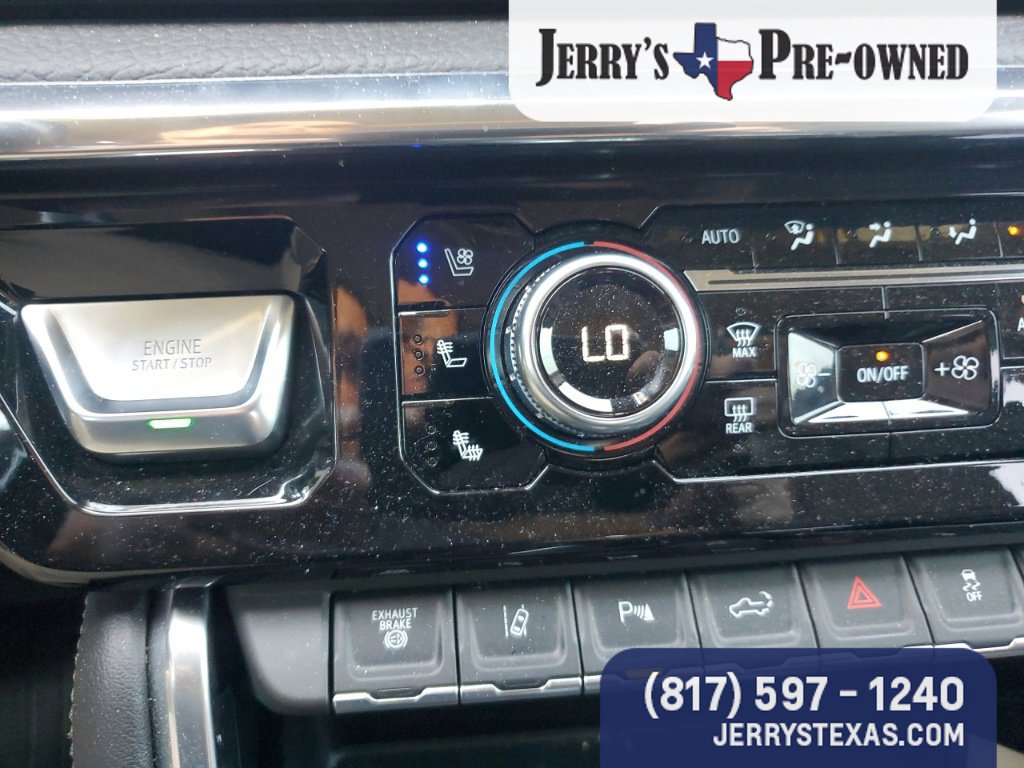 Used 2026 GMC Sierra 2500 Denali w/ Denali Reserve Package AWD/4WD image 13