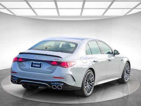 New 2026 Mercedes-Benz E 53 AMG e 4MATIC Sedan image 4