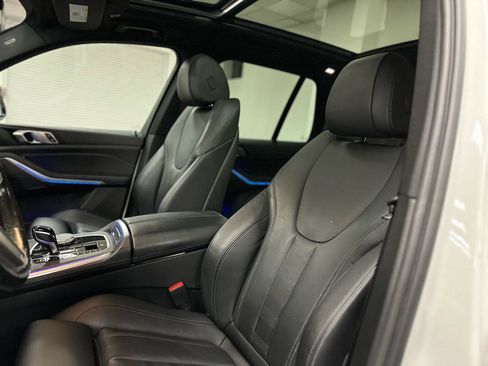 Used 2022 BMW X5 xDrive40i w/ Premium Package AWD/4WD image 15