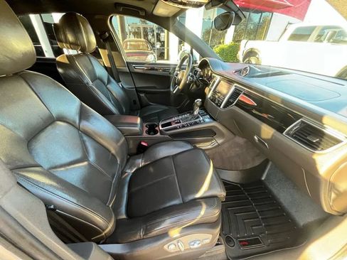 Used 2015 Porsche Macan S AWD/4WD image 11